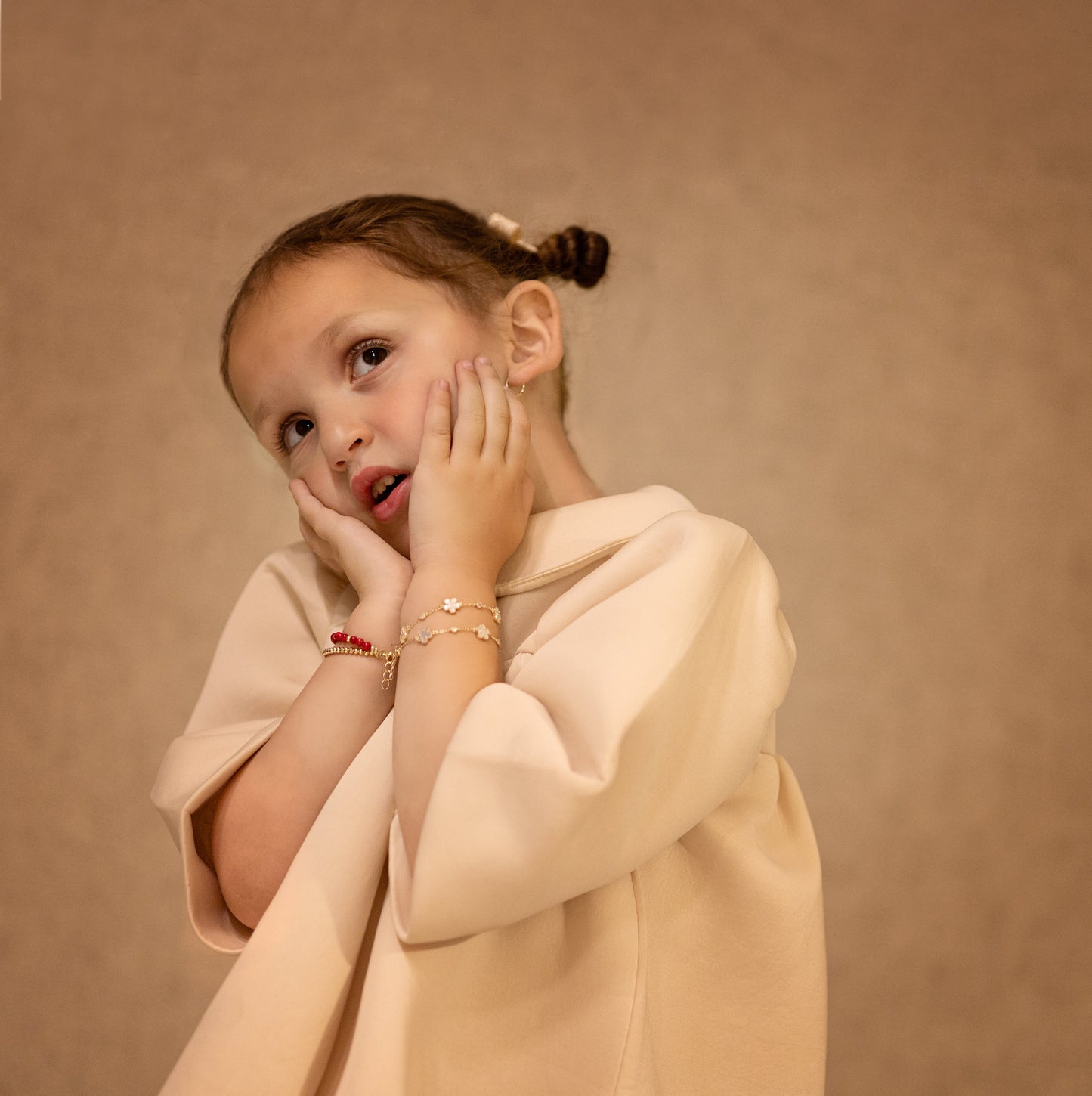 צמיד תלתן לבן