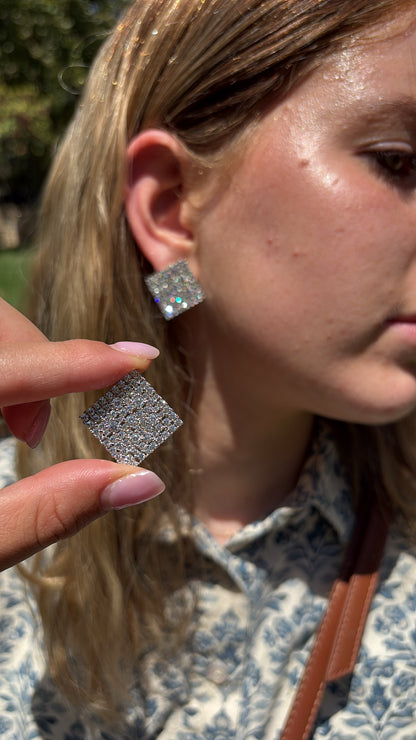 Lumiere Studs