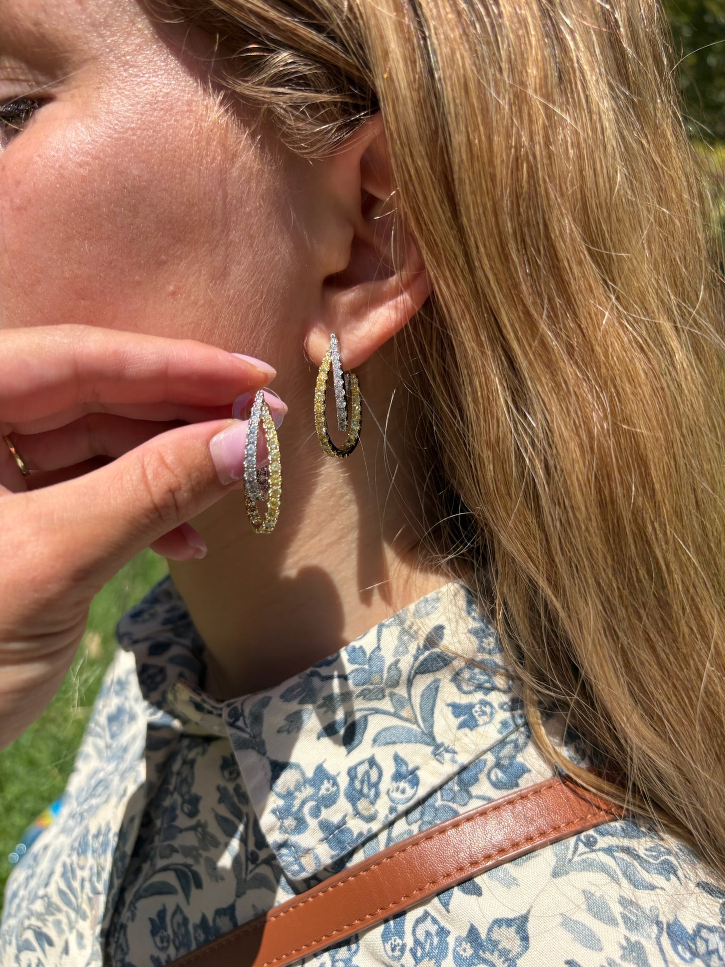 Lumiere Studs