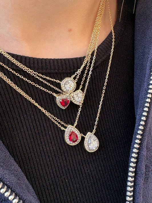 The Lueur Necklace - Bezel Heart
