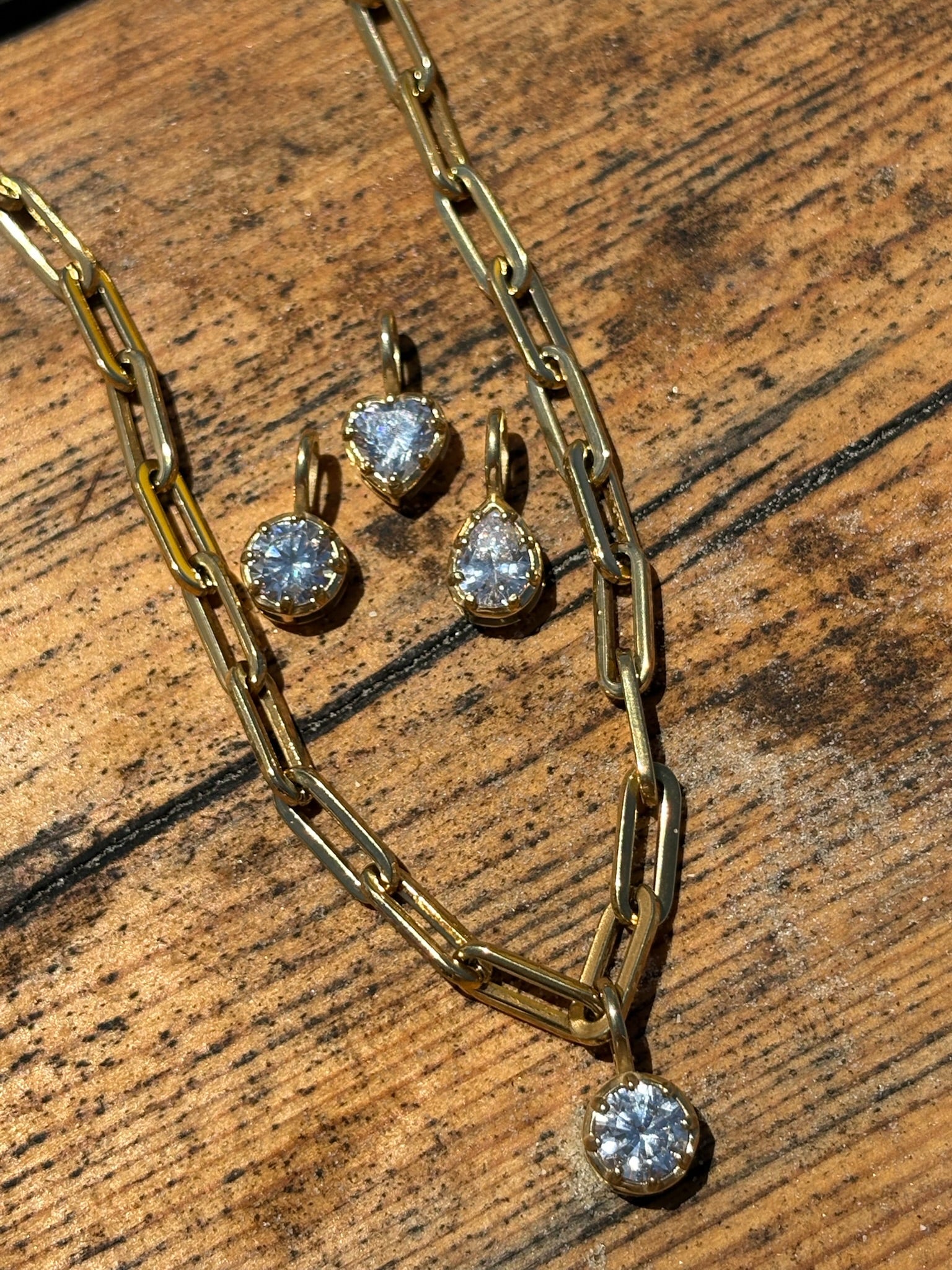 Paperclip Necklace with charms, additional view - Bella Lueur