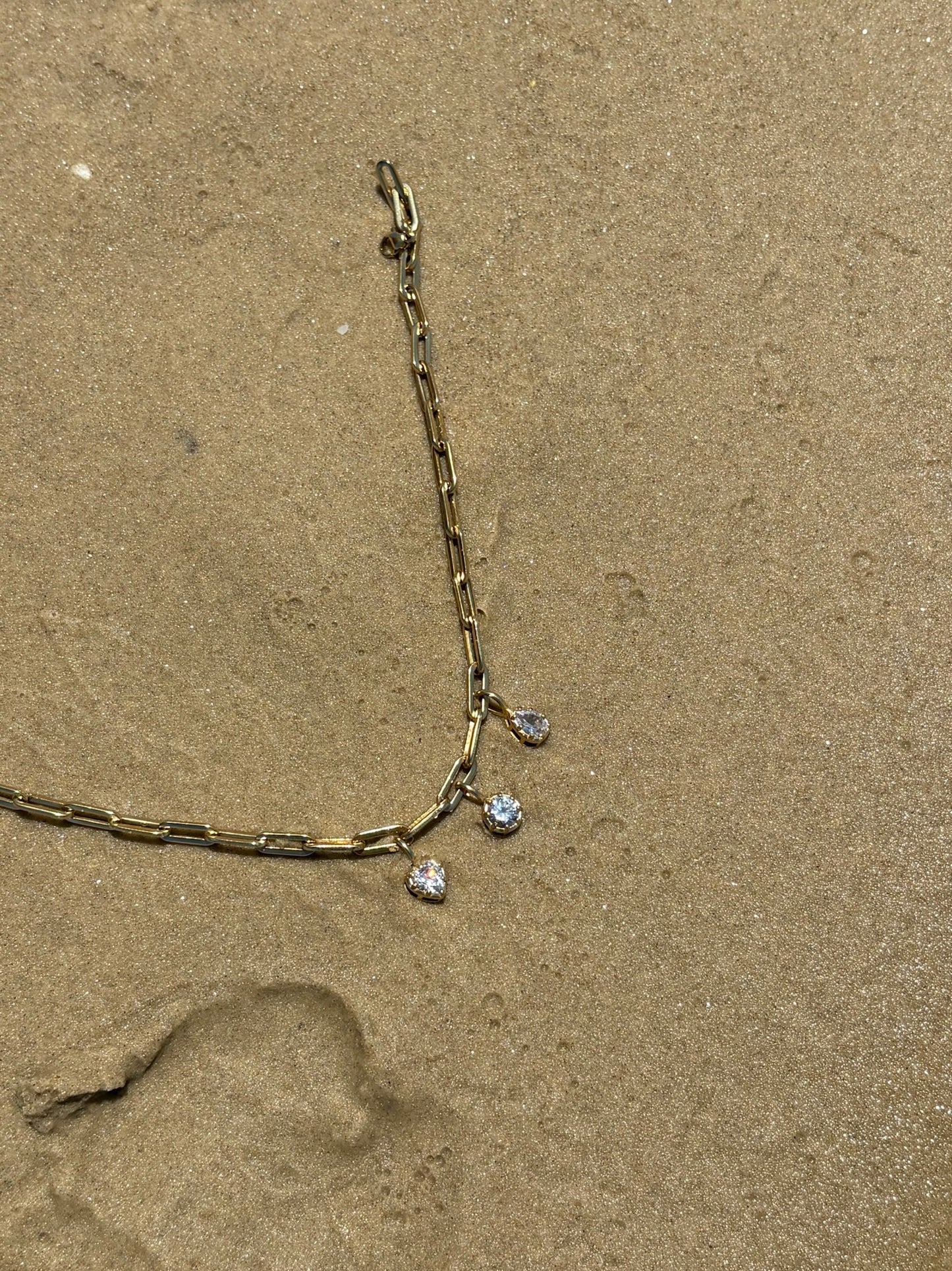 Heart Charm in 18k gold plating - Bella Lueur, additional view