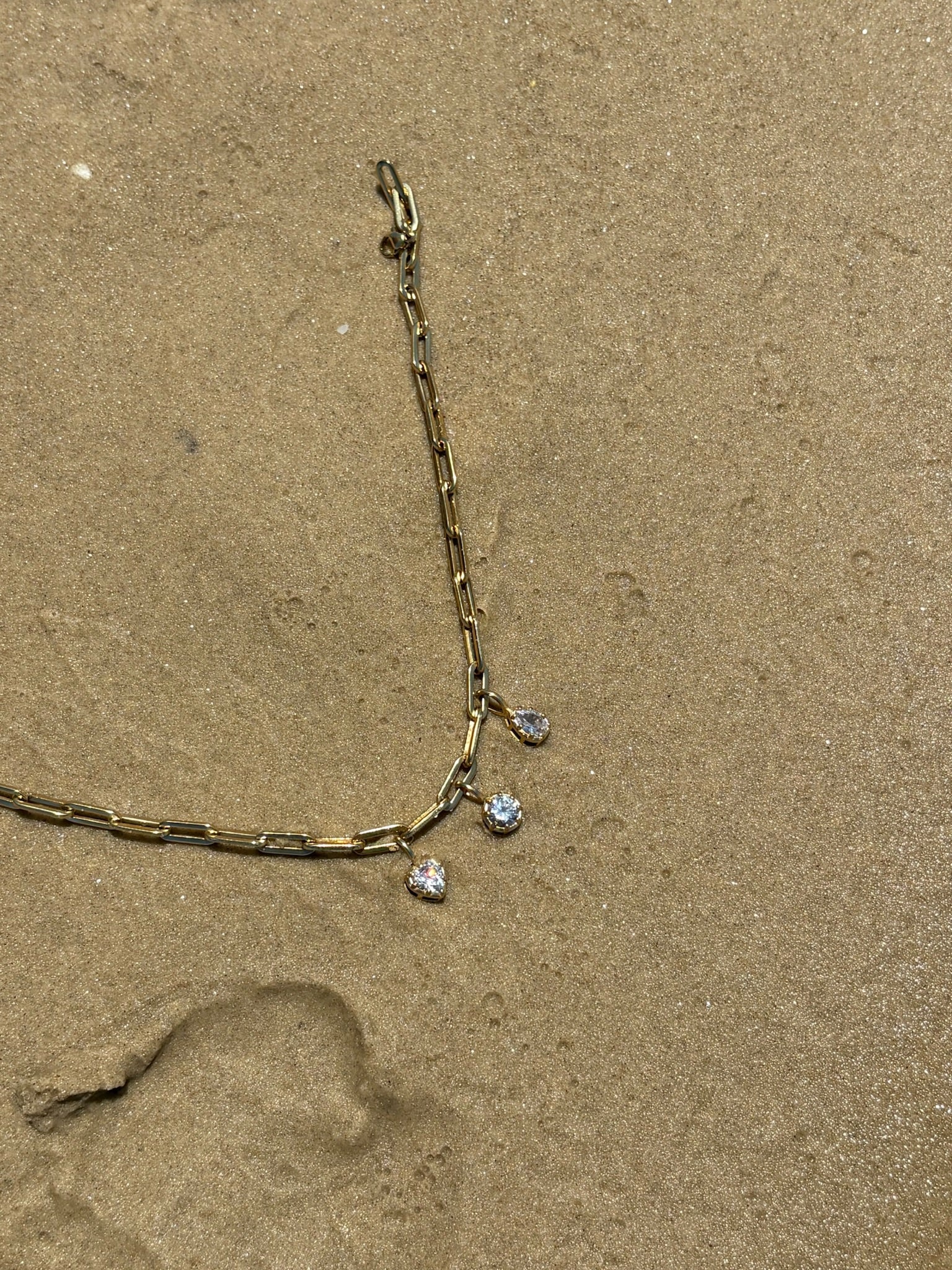 Heart Charm in 18k gold plating - Bella Lueur, additional view